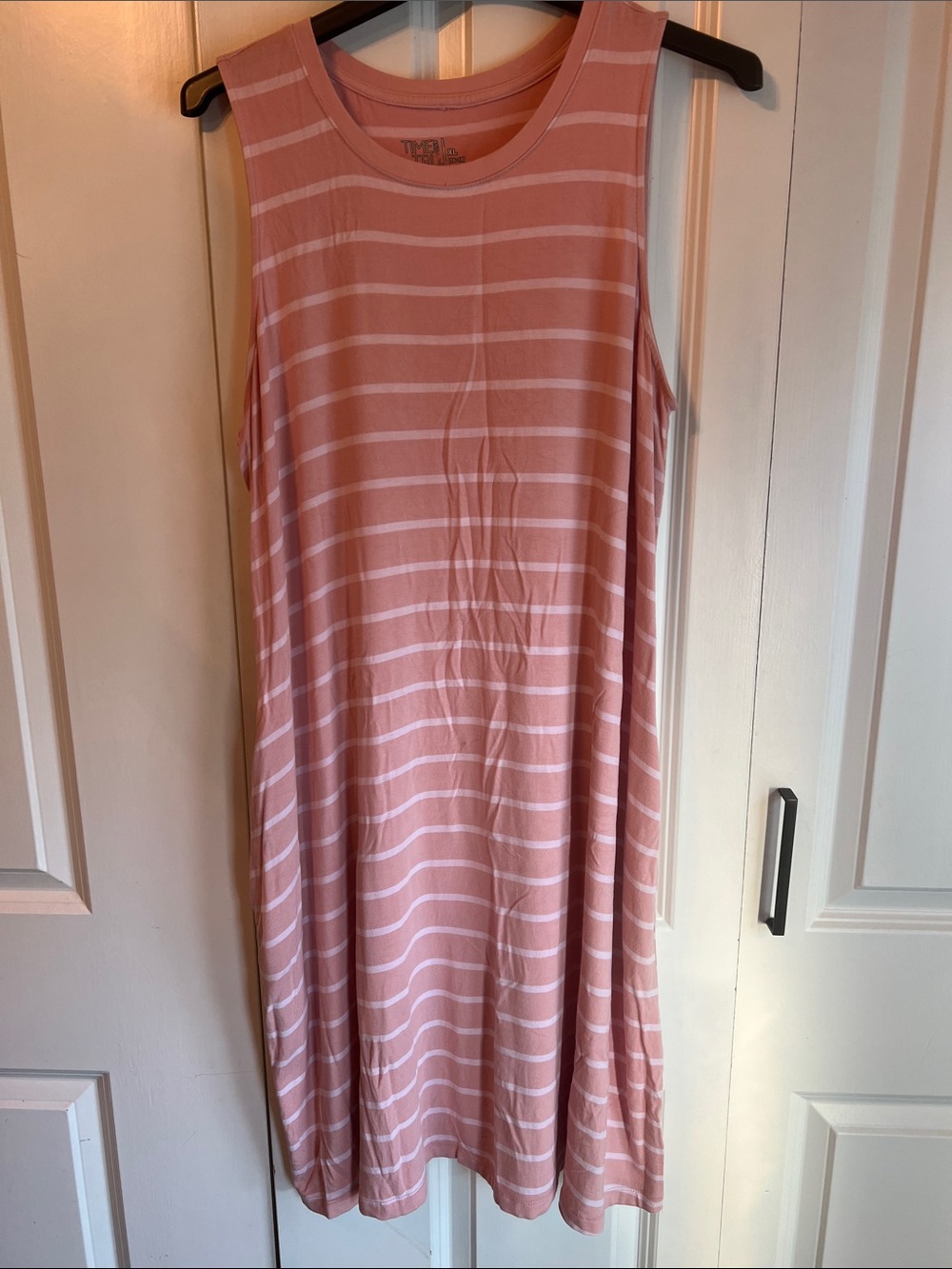 Time and Tru Pink & White Sleeveless Striped swing Dress with pockets